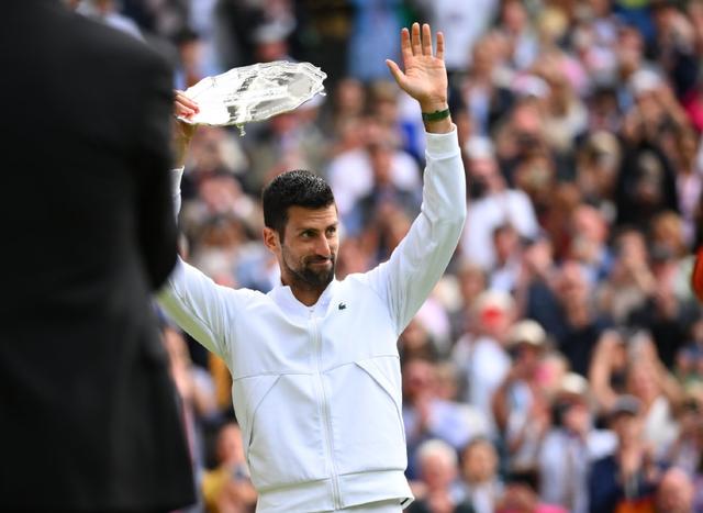 美国队带队取胜！，费德勒重要时刻出色防守观众掌声雷动的简单介绍